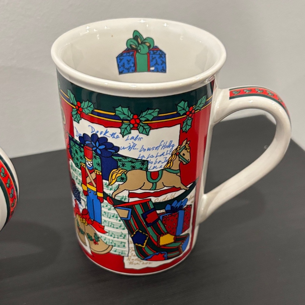 Festive Holiday Mug Set - Picture 5 of 9